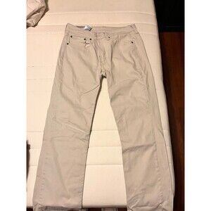 Men’s Levi’s pants